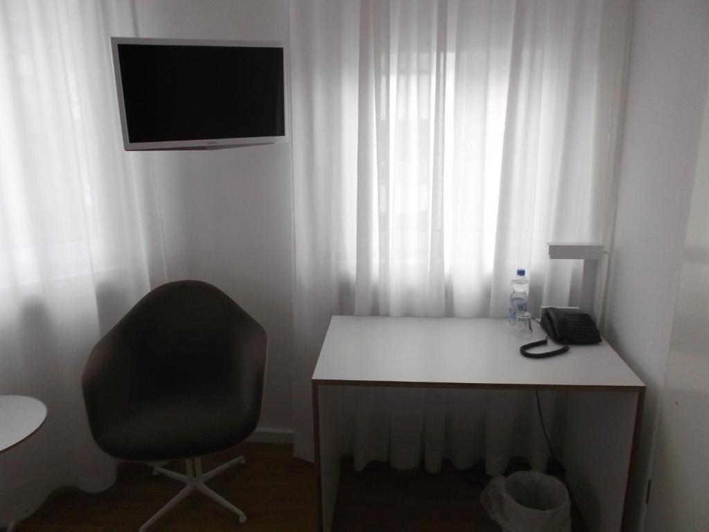 Art Hotel Ufer Дюселдорф Стая снимка