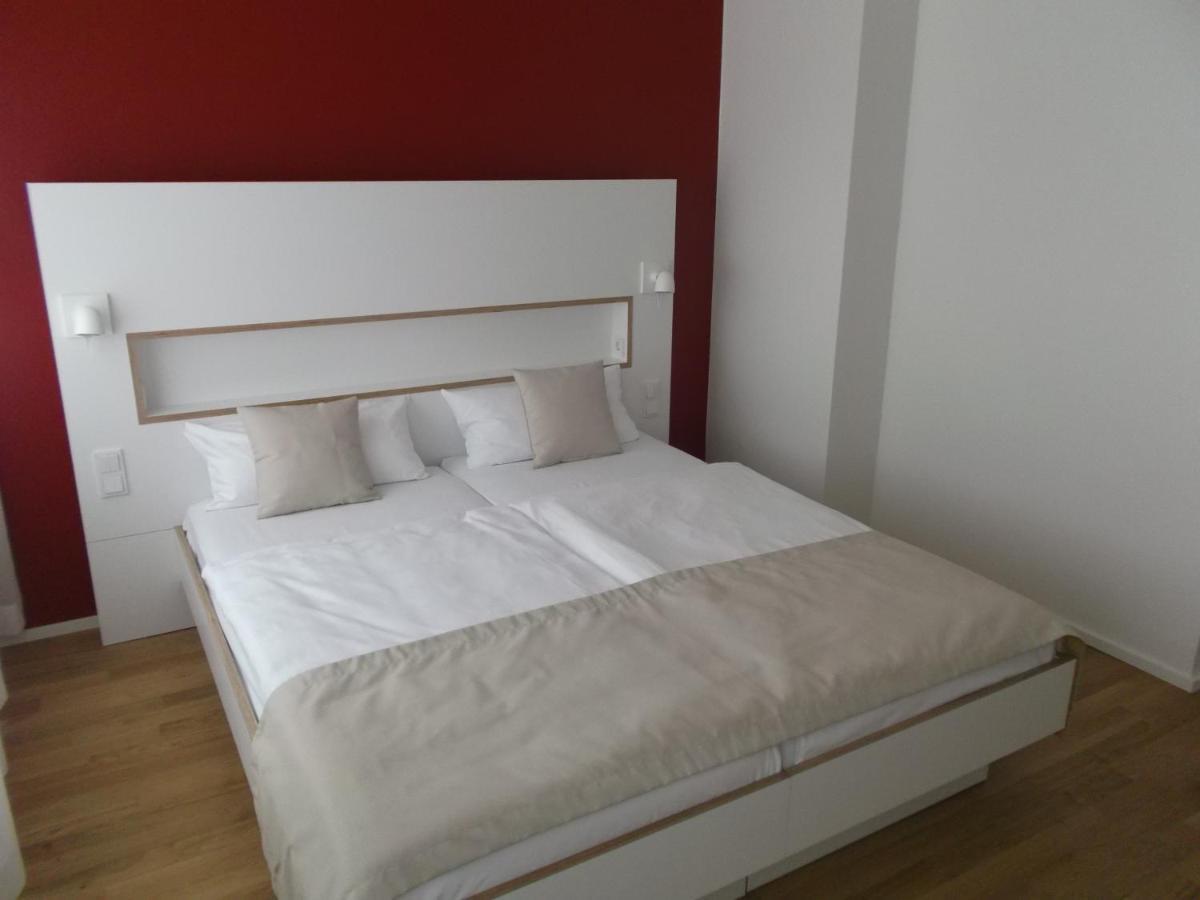 Art Hotel Ufer Дюселдорф Екстериор снимка